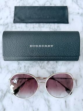 Burberry Round Sunglasses (Style B3105)